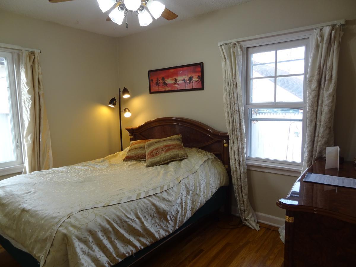 Covered By Faith -storybook Holiday home Rochester